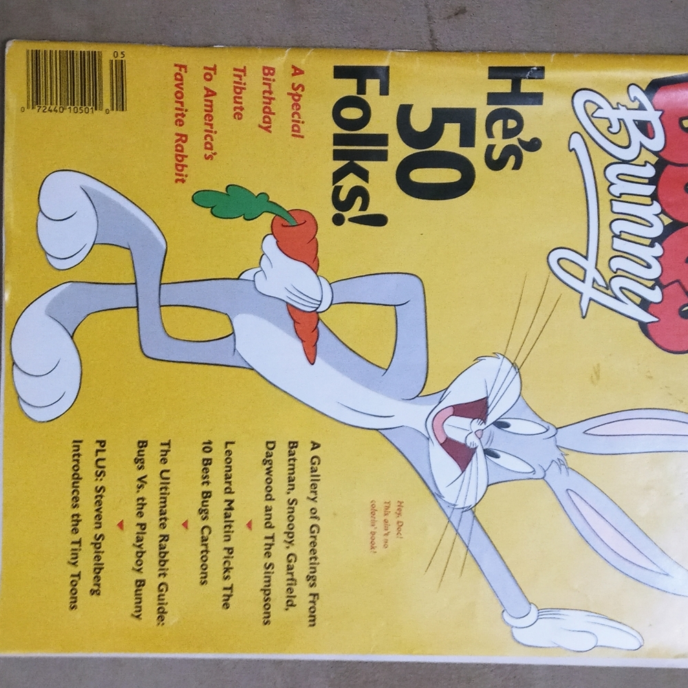 Bugs Bunny eats 50 folks special edition magazine